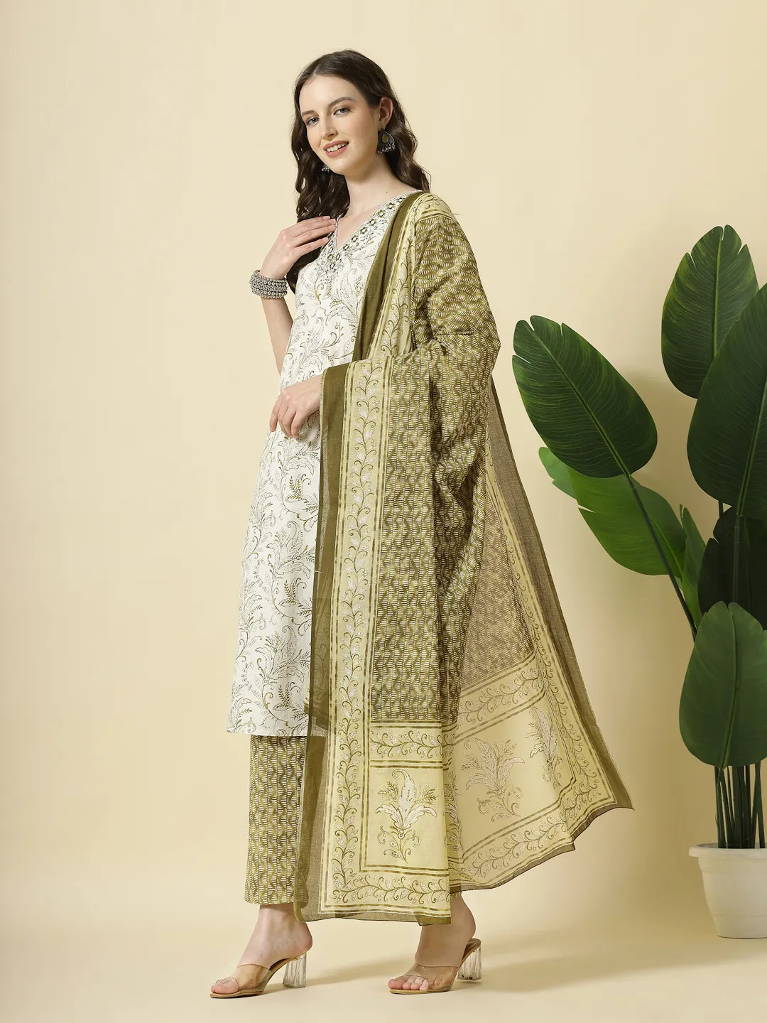 Green Pure Cotton Paisley Thread Work Kurta Dupatta Pant Set