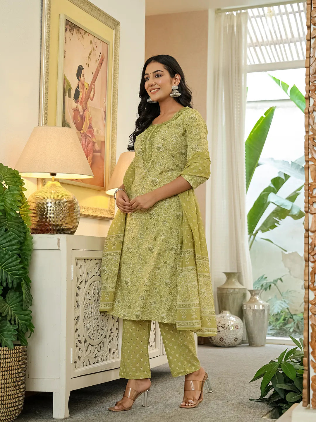Green Pure Cotton Thread Work Sequins Work Kurta Dupatta Pant Set