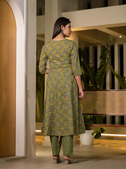 Green Thread Work Cotton Anarkali Style Kurta And Trousers With Dupatta Set