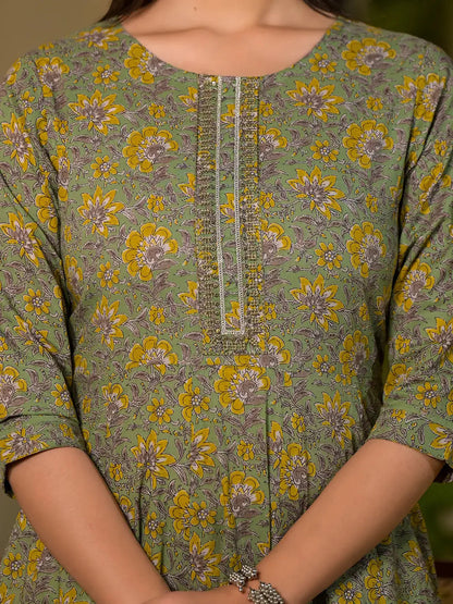 Green Thread Work Cotton Anarkali Style Kurta And Trousers With Dupatta Set