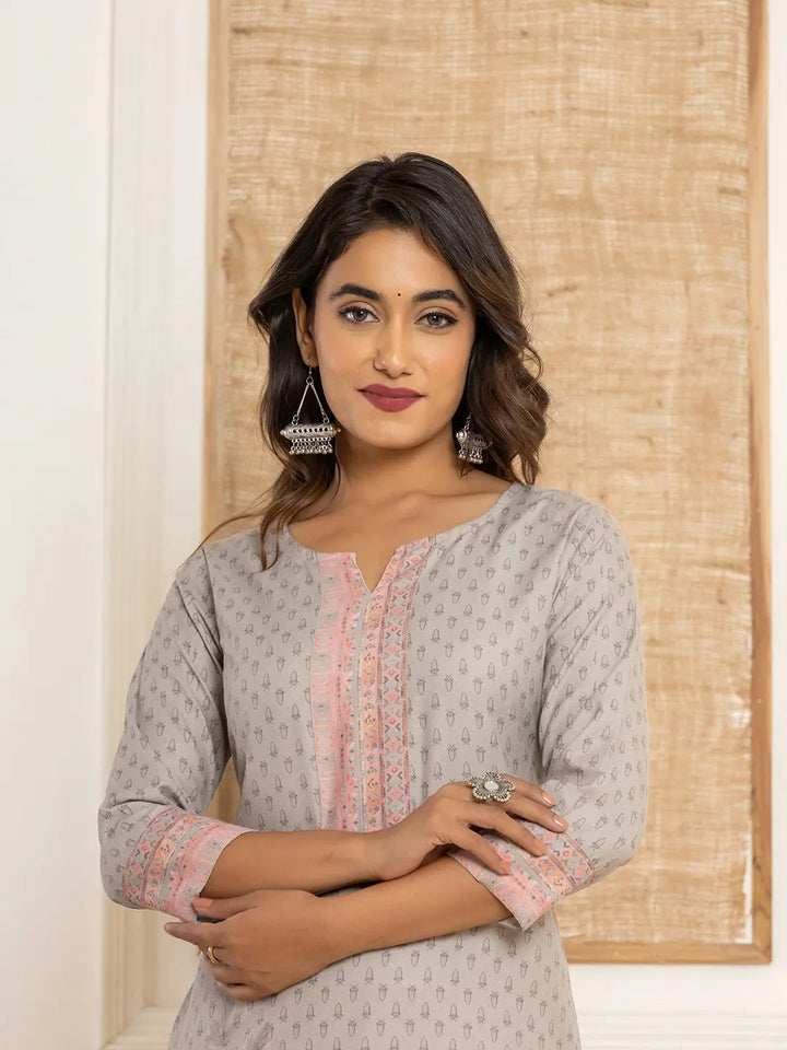 Grey Cotton A Line Kurta With Digital Print