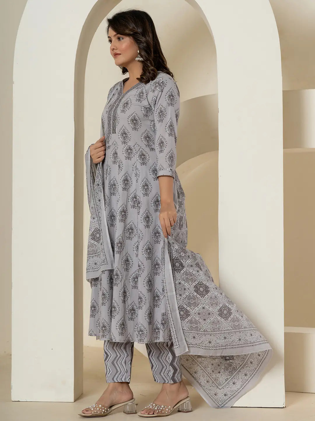 Grey Cotton Ethnic Motifs Kurta Dupatta Set