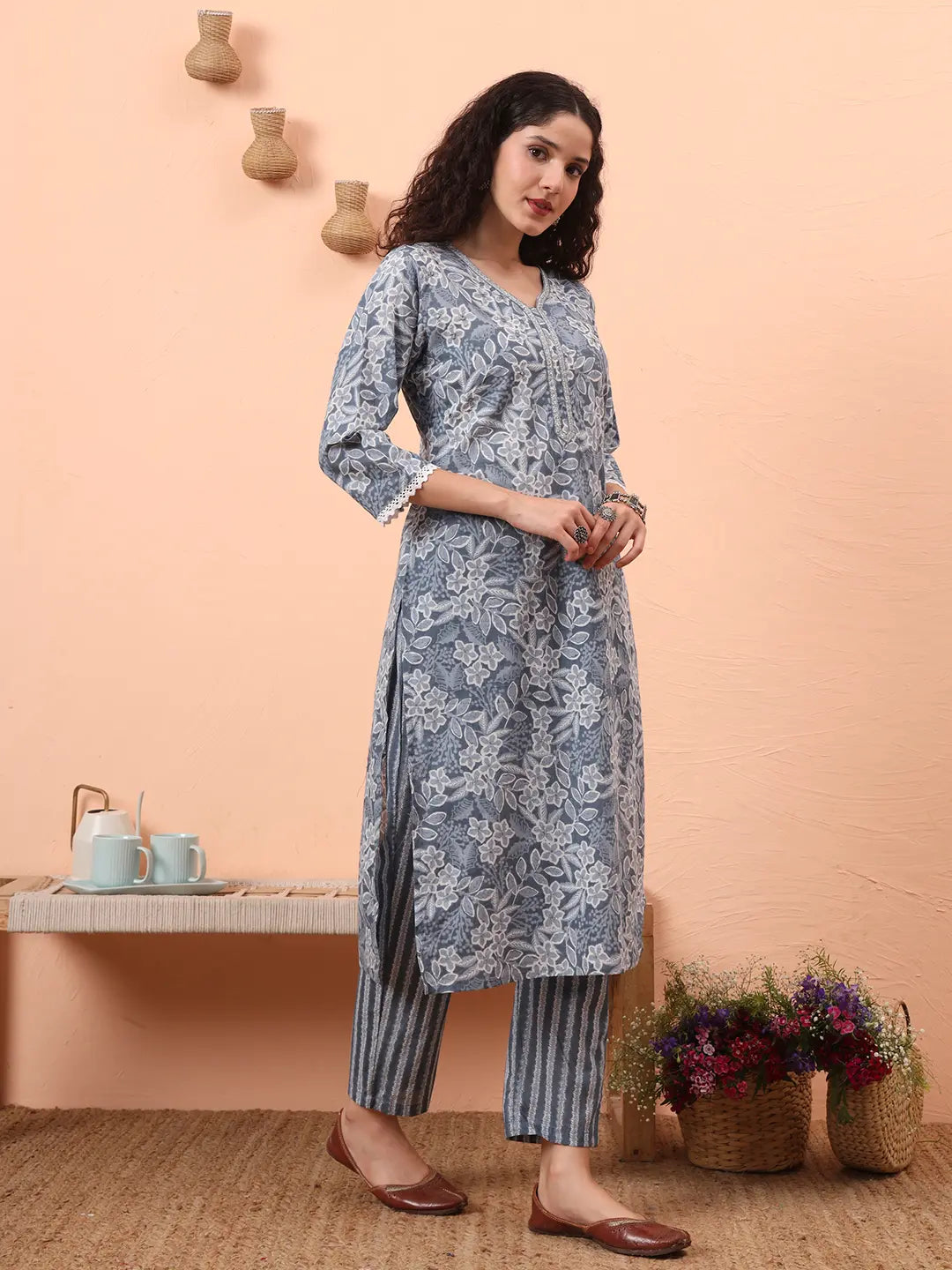 Grey Ethnic Motifs Pure Cotton Straight Kurta Pant Set