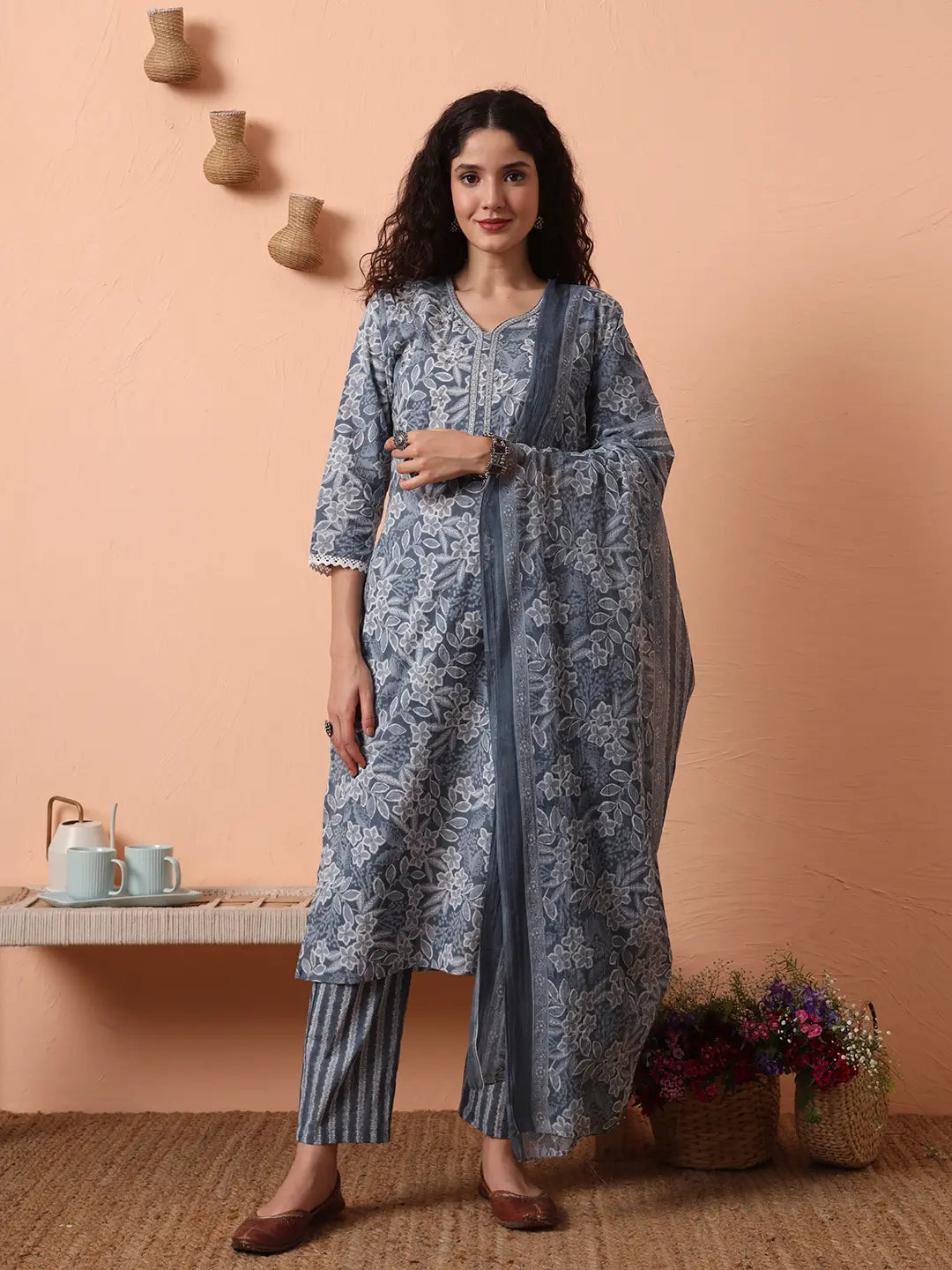 Grey Ethnic Motifs Pure Cotton Straight Kurta Pant Set