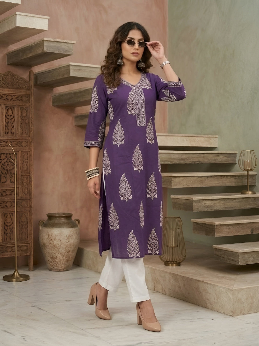 Printed Straight Kurta With Three Quarter Sleeves