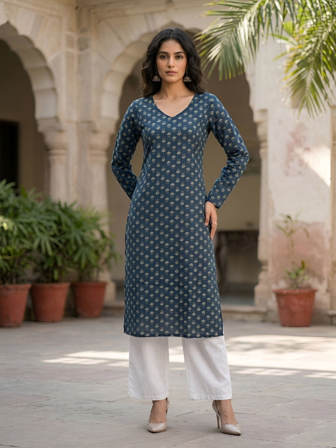Printed Straight Kurta With Three Quarter Sleeves