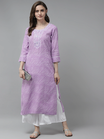 Women's Lavender Rayon Lavender Printed Kurta by Yufta, suitable for wholesale buyers, boutiques, retailers, resellers and bulk fashion orders from Trendphoria
