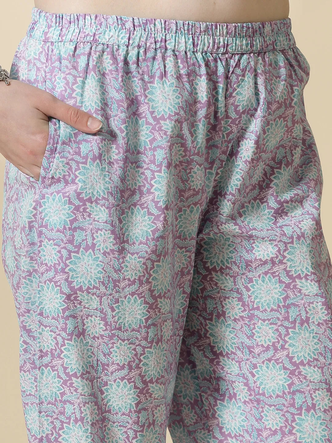 Lavender Pure Cotton Floral Printthreadwork Kurta Dupatta Pant Set
