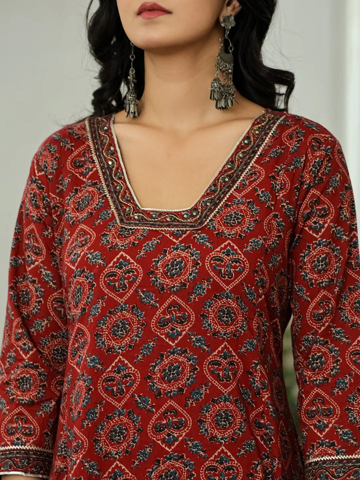 Maroon Ethnic Motifs A-Line Kurta Trouser Dupatta Set With Bucket Neck