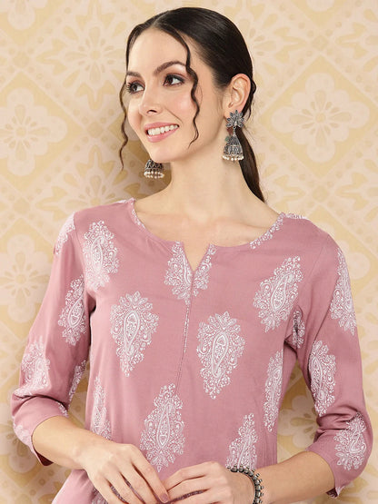 Mauve Women Ethnic Motifs Printed Regular Kurta With Trousers
