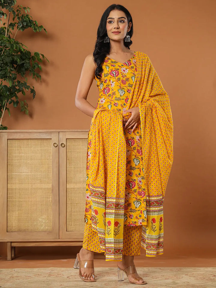 Mustard Cotton Sleeveless Kurta Dupatta Set