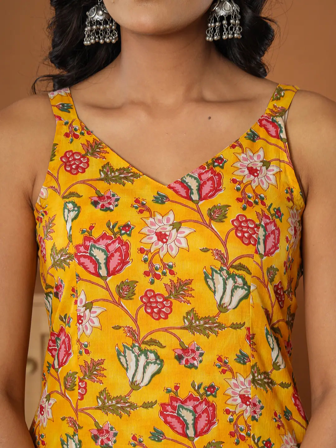 Mustard Cotton Sleeveless Kurta Dupatta Set