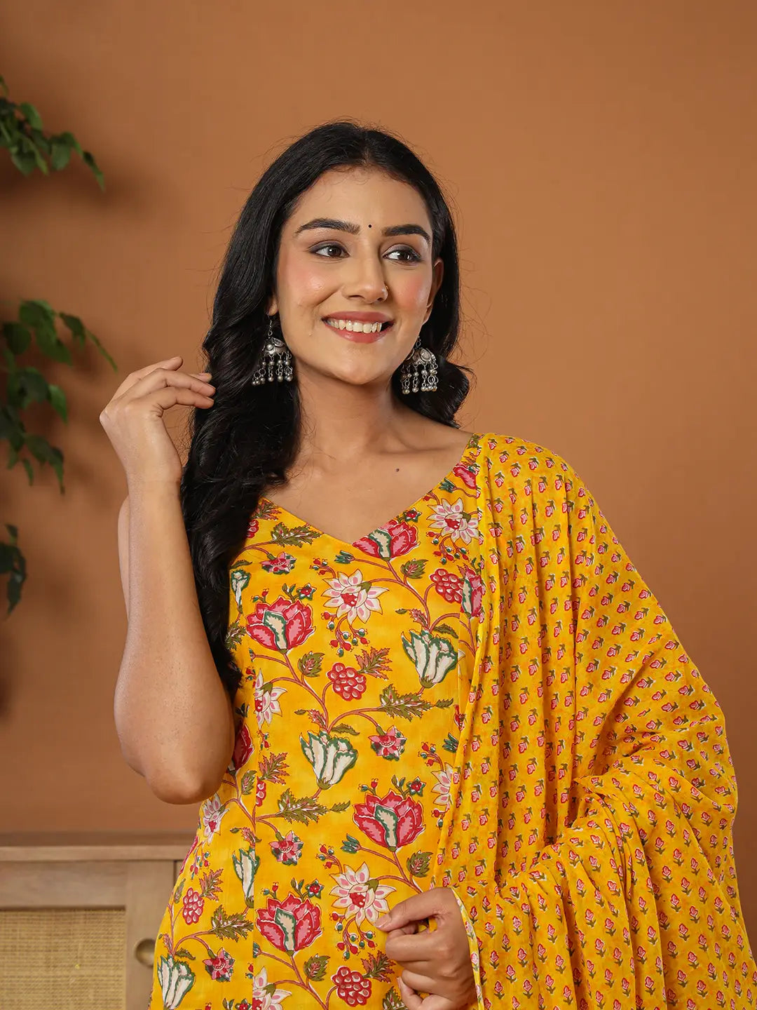 Mustard Cotton Sleeveless Kurta Dupatta Set