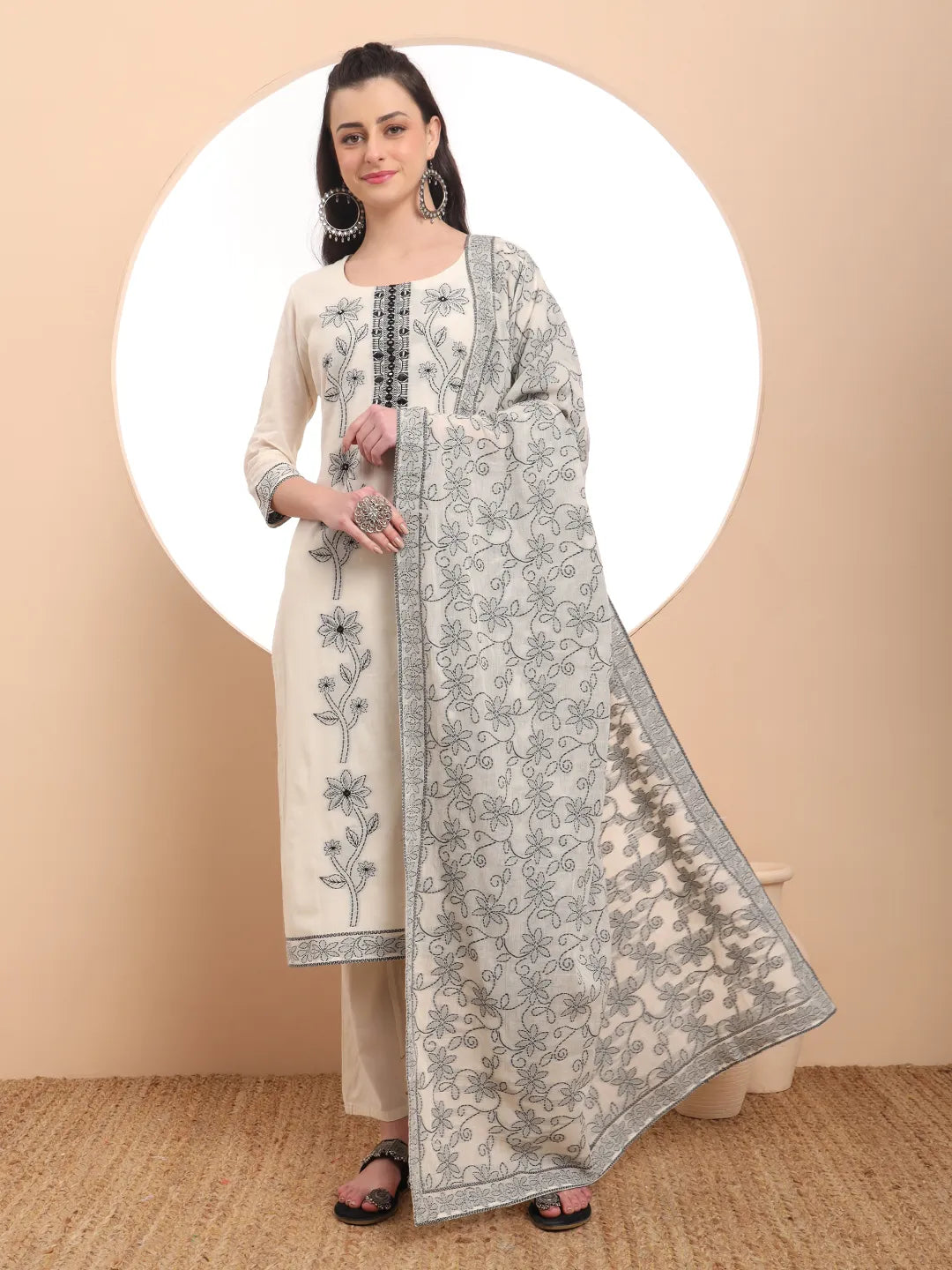 Off-White Handloom Cotton Jacquard Kurta Dupatta Pant Set