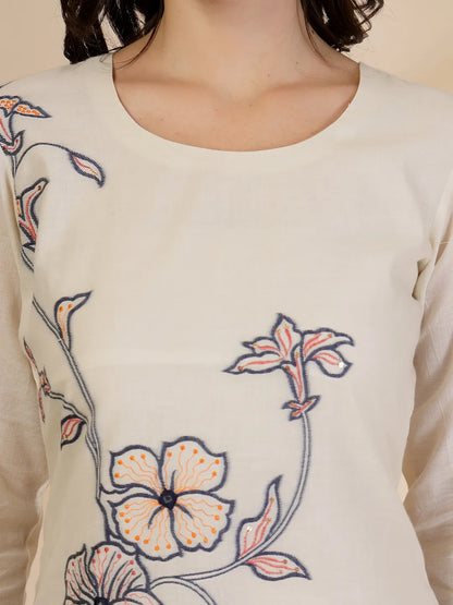 Off White Handloom Cotton Jacquard Kurta Set With Pant & Dupatta