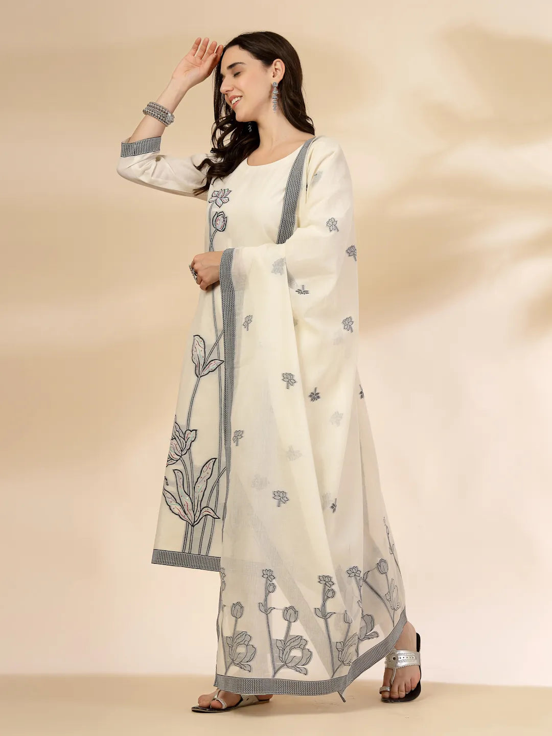 Off White Handloom Cotton Jacquard Sequins Work Kurta Dupatta Pant Set