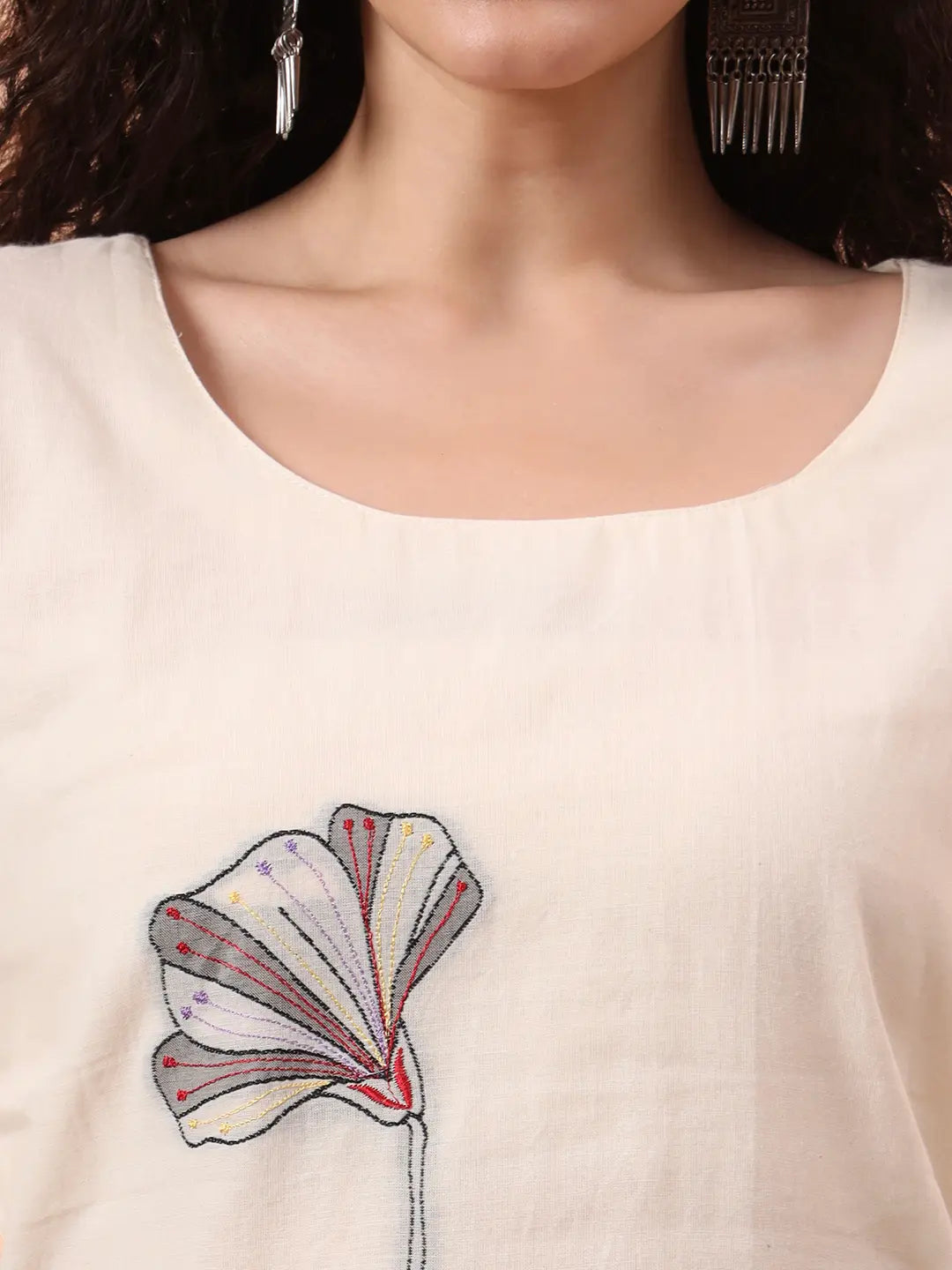 Off-White Handloom Cotton Weaved  Kurta Dupatta Pant Set With Cotton Mal Lining