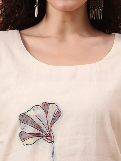 Off-White Handloom Cotton Weaved  Kurta Dupatta Pant Set With Cotton Mal Lining