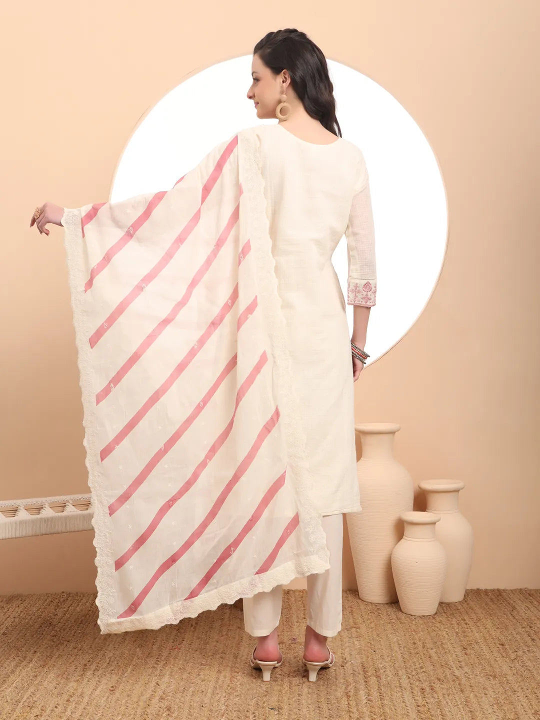 Off-White Pure Handloom Cotton Thread Work Kurta Dupatta Pant Set