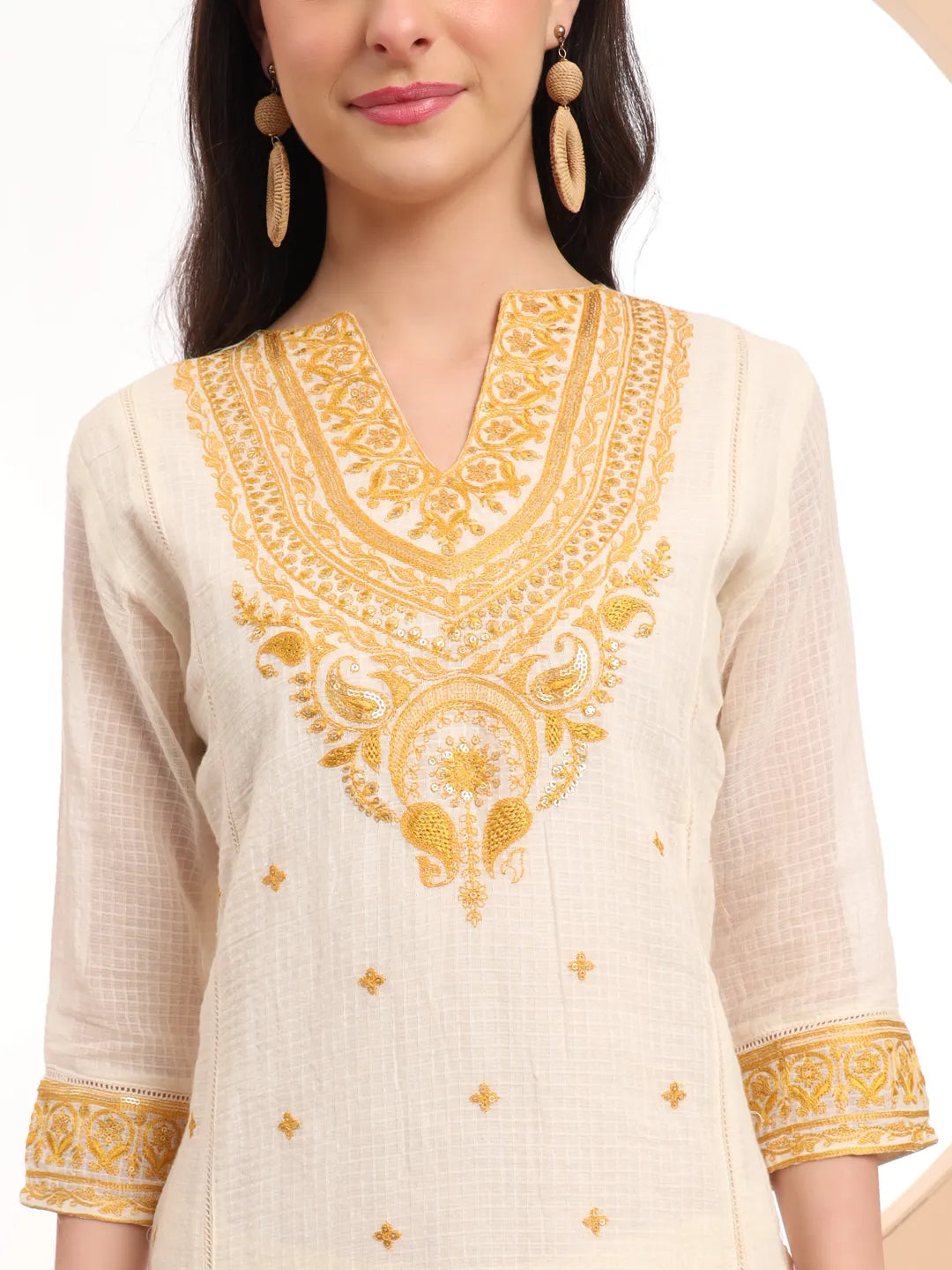 Off-White Pure Handloom Cotton Weaved Thread Work Kurta Dupatta Pant Set