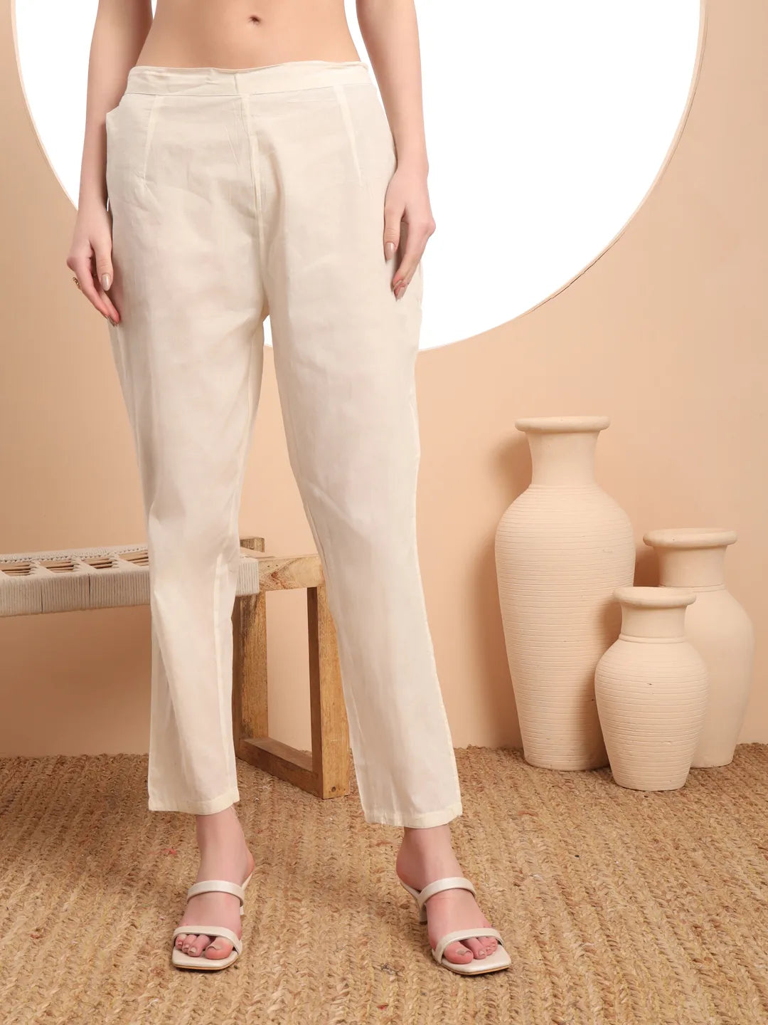 Off-White Pure Handloom Cotton Weaved Thread Work Kurta Dupatta Pant Set