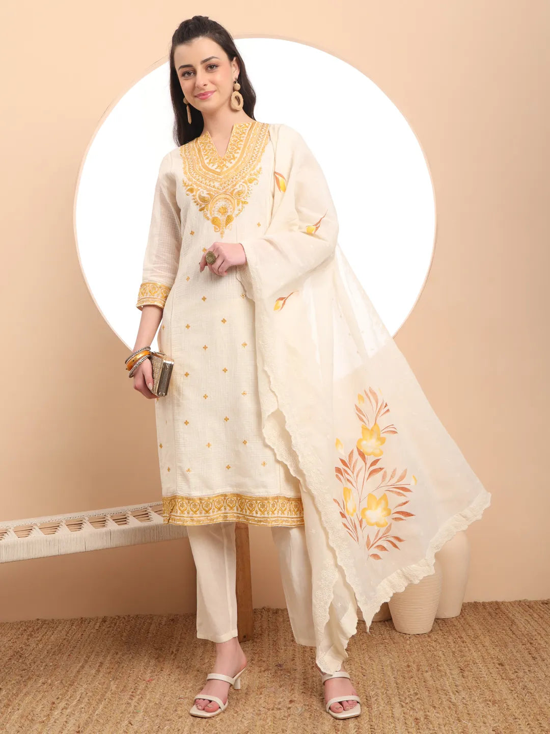 Off-White Pure Handloom Cotton Weaved Thread Work Kurta Dupatta Pant Set