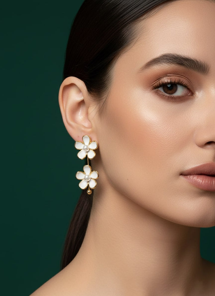 White &amp; Golden Flower Earrings