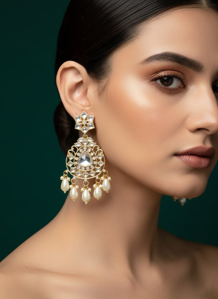 Beautiful Kundan &amp; Pearls Earrings