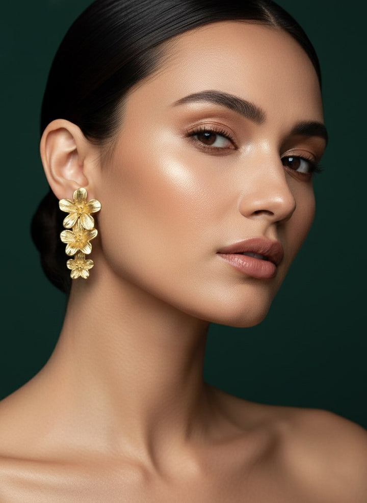 Unique Flower Design Drop Earring