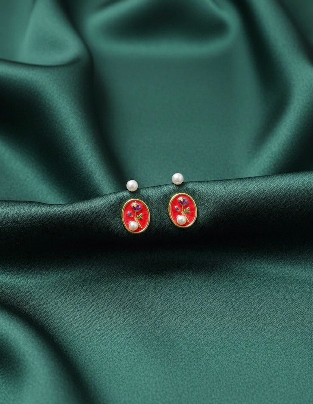 Trendy Pack of 2 Lightweight Mini Studs