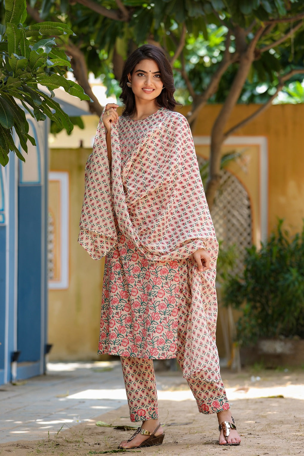 Pink &amp; Beige Hand Block Printed Dupatta Set