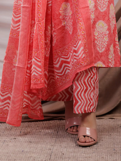 Pink Cotton Floral Print Cotton A Line Kurta Dupatta Set