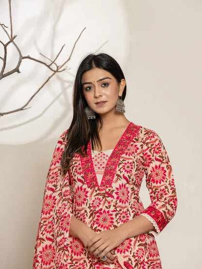 Pink Embroidered Thread Work Pure Cotton Kurta Trousers & Dupatta