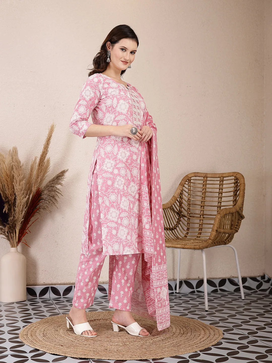 Pink Ethnic Motifs Print Straight Kurta Trouser Dupatta Set