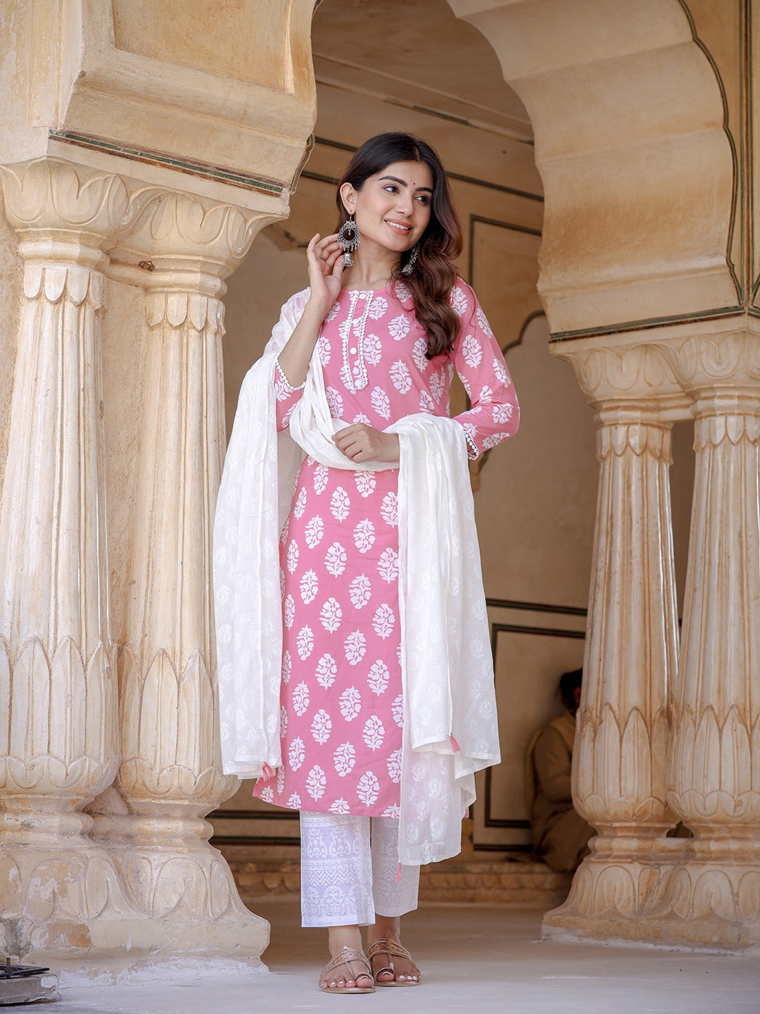 Pink Ethnic Motifs Printed Dupatta Set