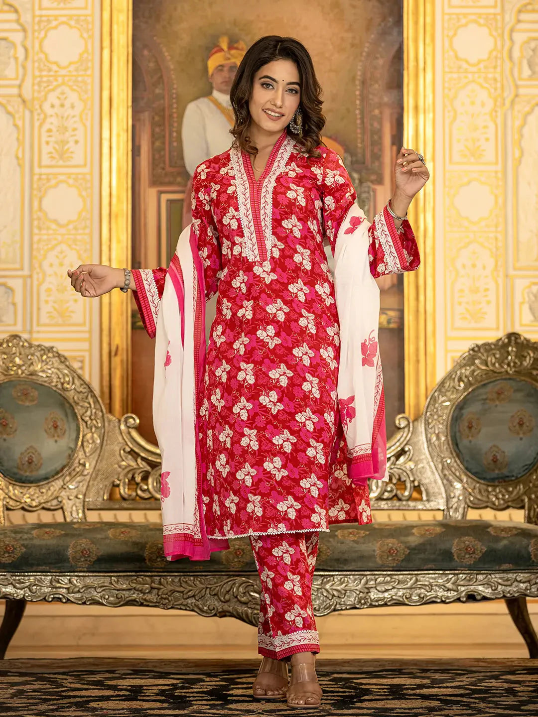 Pink Floral Print Straight Pakistani Style Kurta Trouser And Dupatta Set