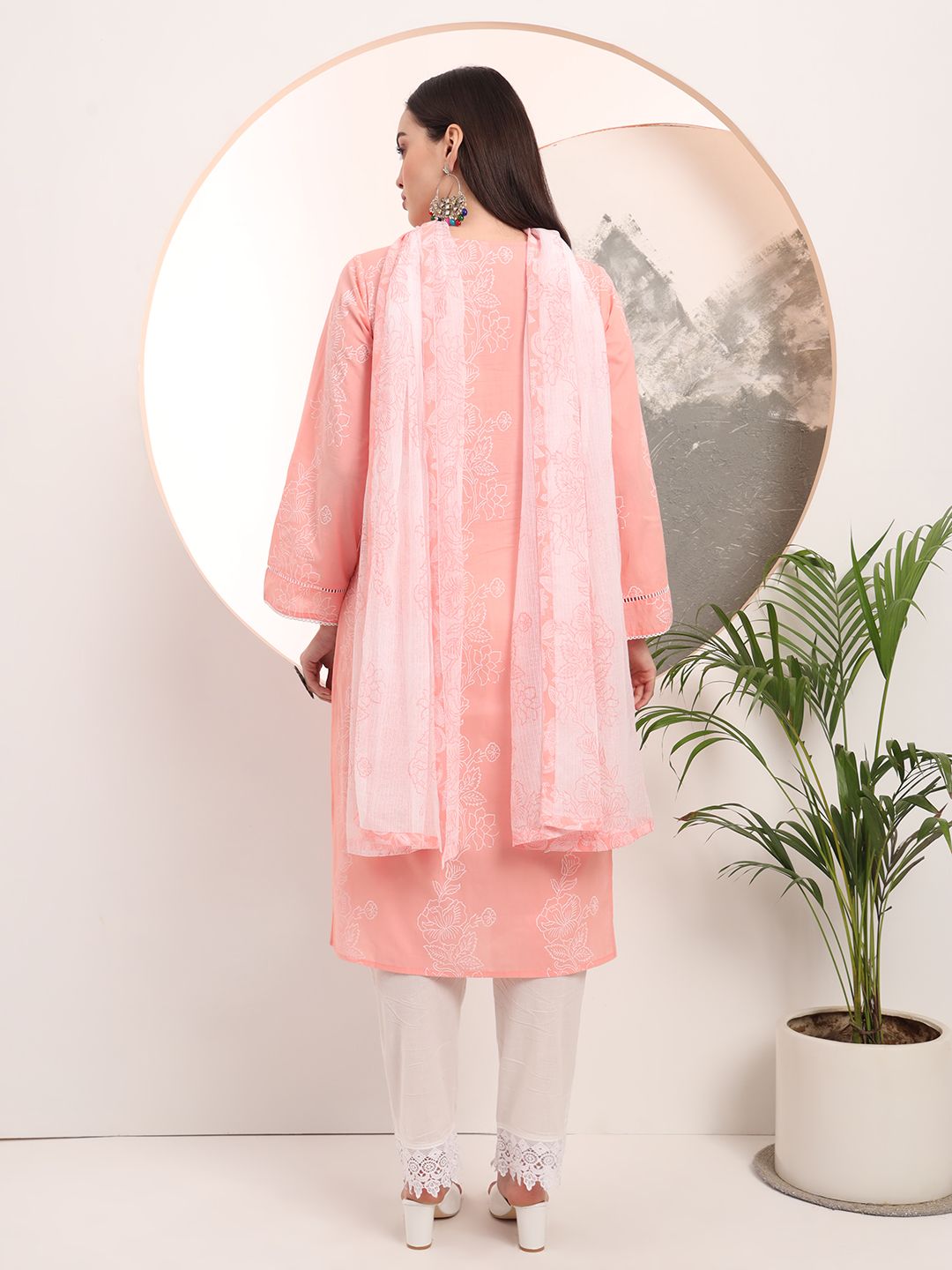 Pink Floral Printed Straight Kurta Trouser Dupatta Set