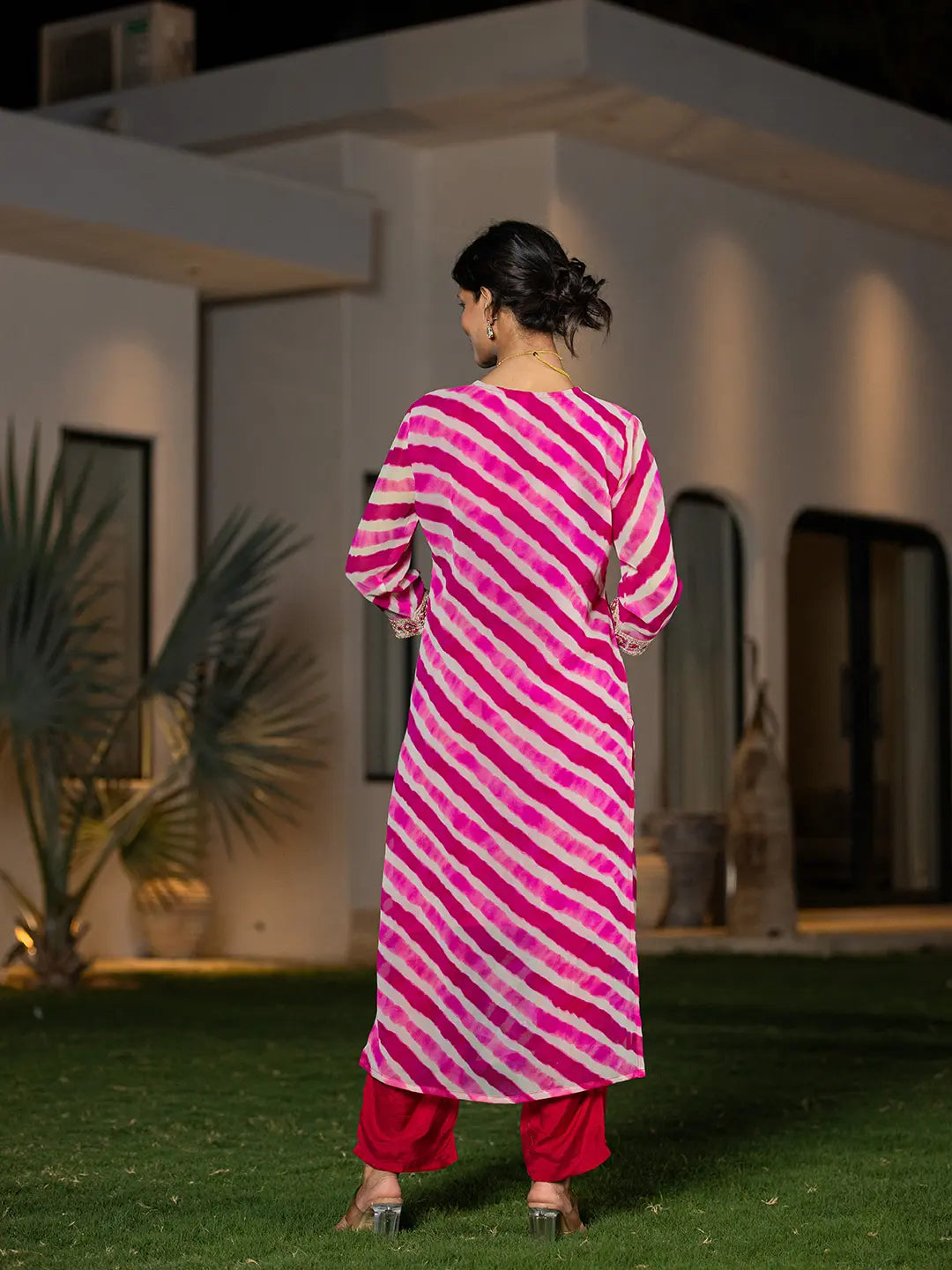 Pink Leheriya Print Poly Georgette Straight Suit Set