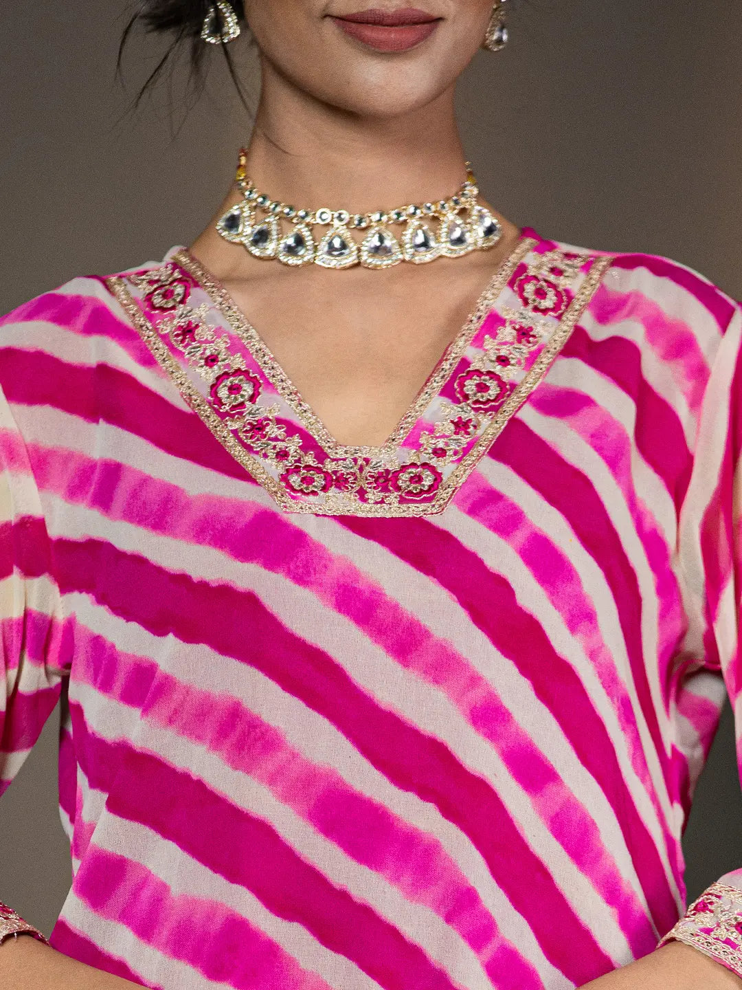 Pink Leheriya Print Poly Georgette Straight Suit Set