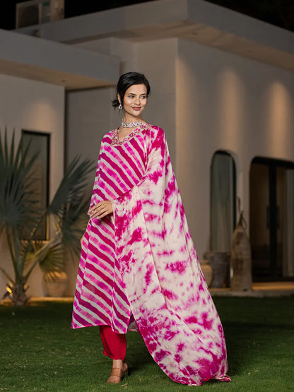 Pink Leheriya Print Poly Georgette Straight Suit Set