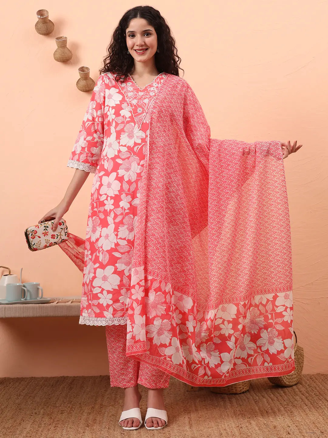 Pink Pure Cotton Ethnic Motifs Straight Kurta Pant Set