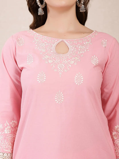 Pink Solid Thread Work Straight Kurta Trouser Dupatta Set