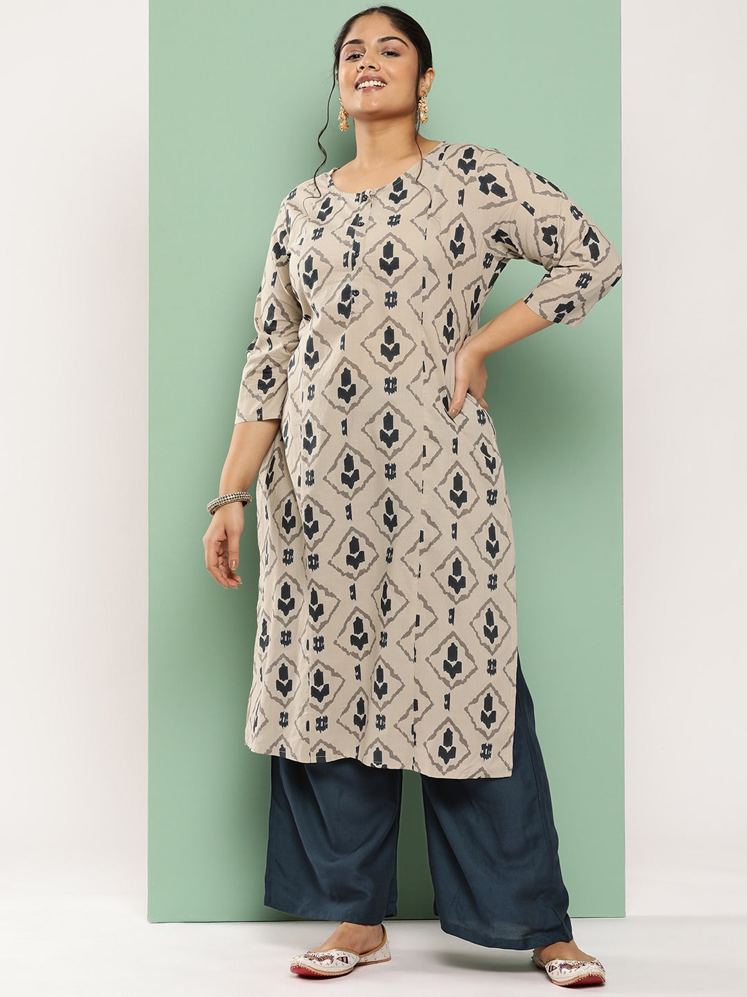 Plus Size Ethnic Motifs Printed Regular Cotton Kurta With Palazzos
