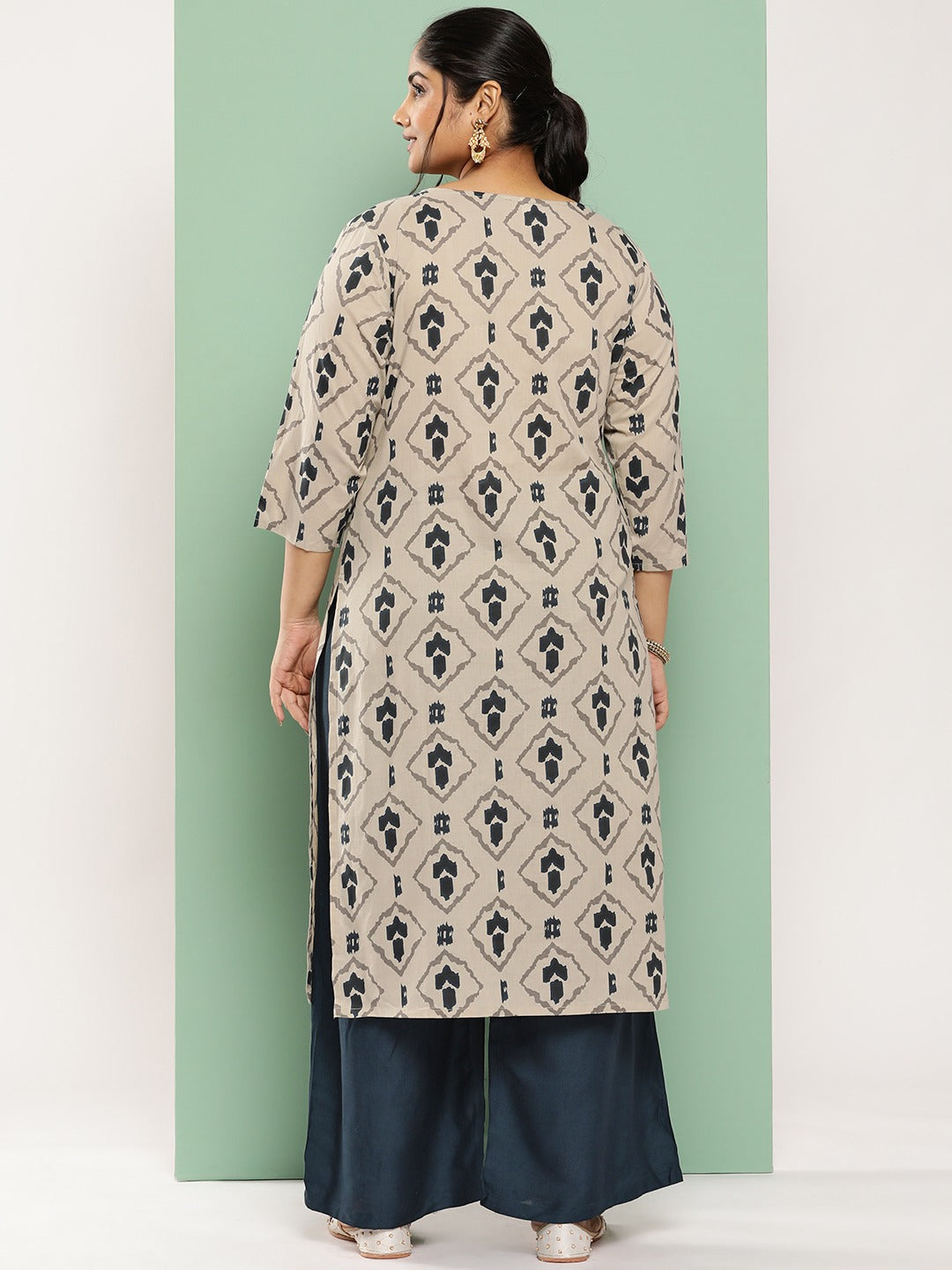 Plus Size Ethnic Motifs Printed Regular Cotton Kurta With Palazzos