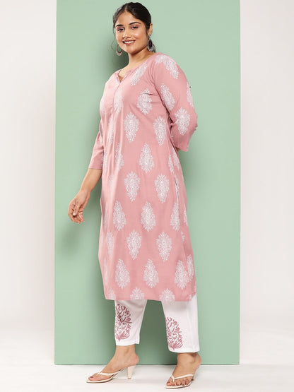 Plus Size Ethnic Motifs Printed Regular Kurta With Trousers & With Dupatta