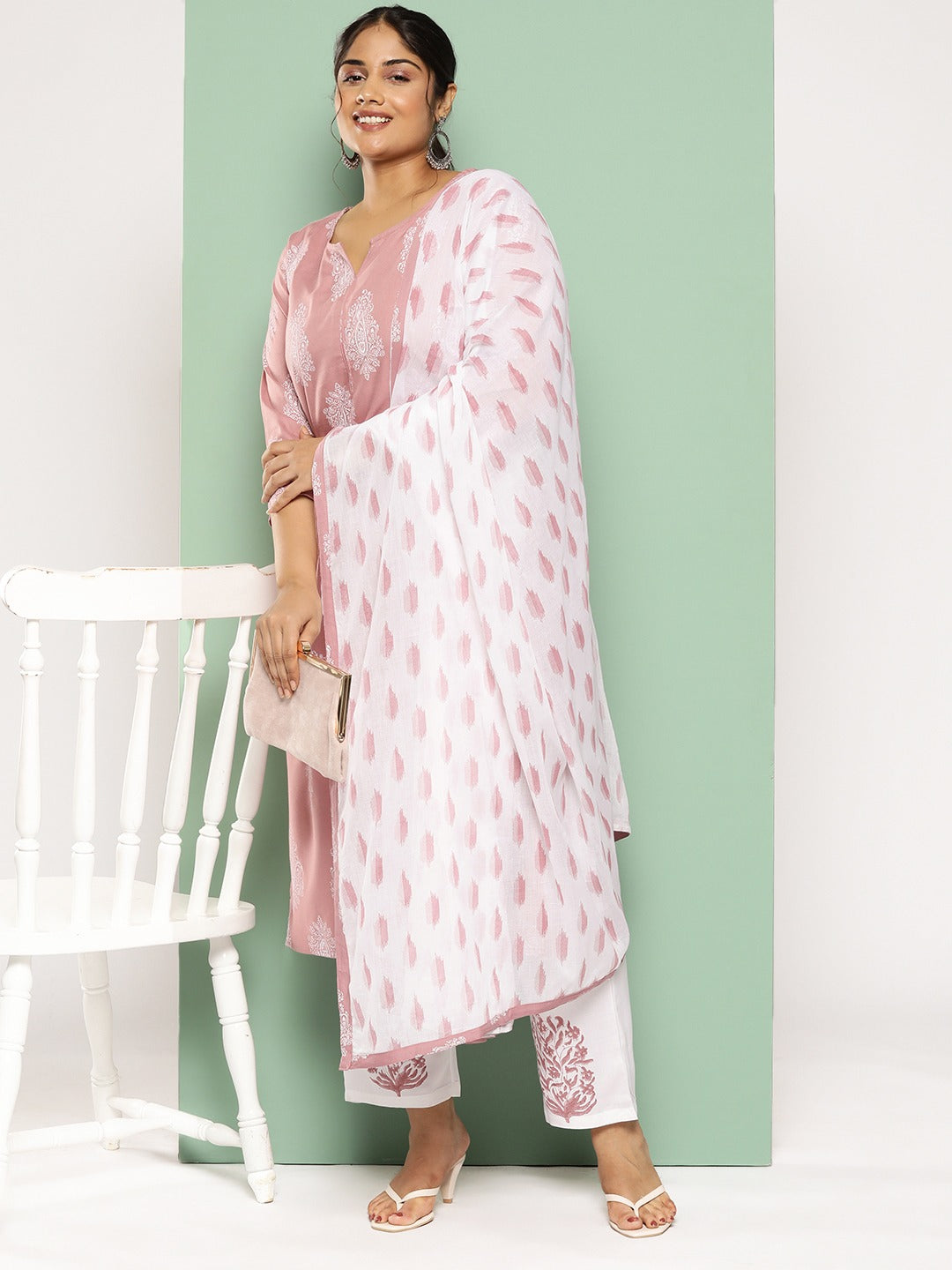 Plus Size Ethnic Motifs Printed Regular Kurta With Trousers & With Dupatta