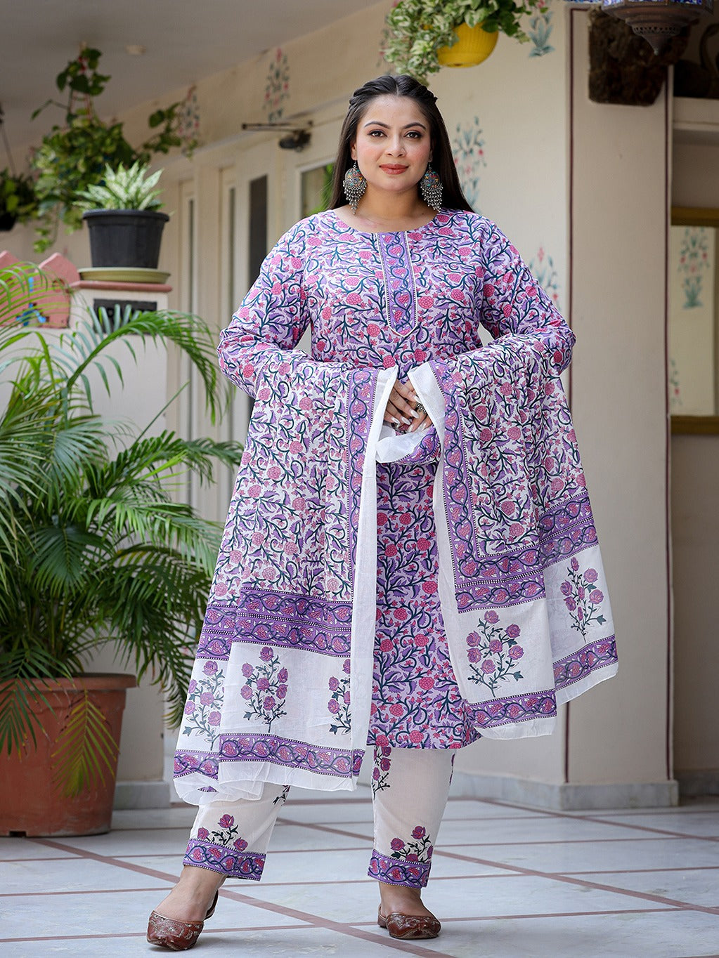 Plus Size Lavender & White Printed Dupatta Set