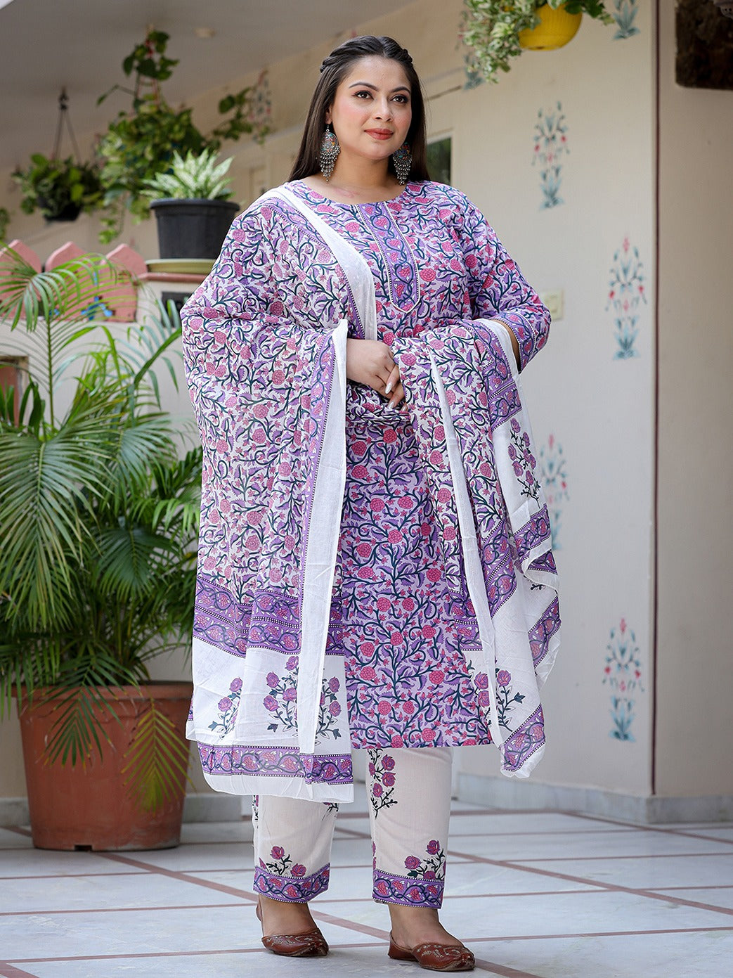 Plus Size Lavender & White Printed Dupatta Set