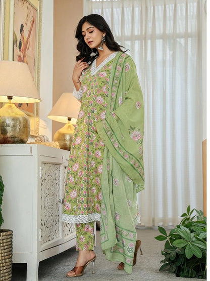 Pure Cotton Green Anarkali Kurta Dupatta Set With Lacework