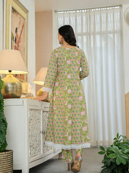 Pure Cotton Green Anarkali Kurta Dupatta Set With Lacework